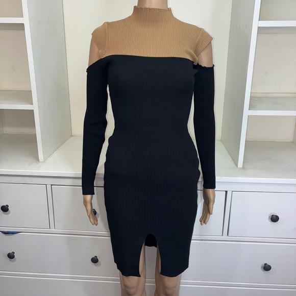 Dresses & Skirts - Womens Ribbed Cold Shoulder Mock Neck Long Sleeve Midi Dress Black Tan